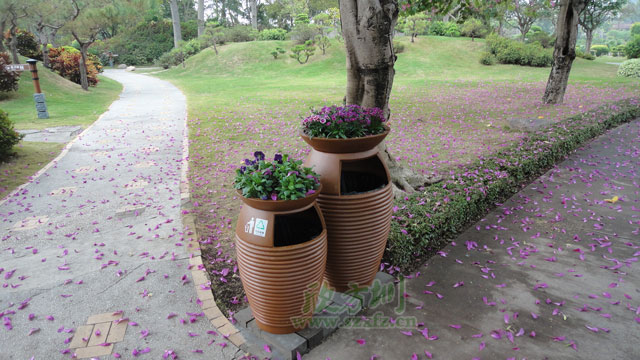 玻璃鋼花盆式垃圾桶生產廠家